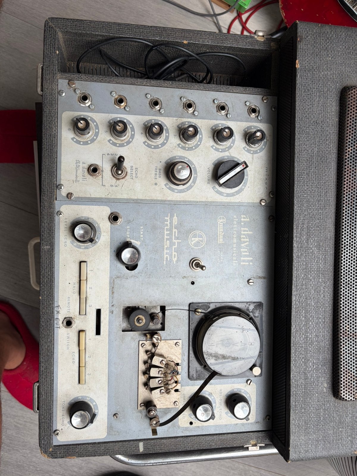 Krundall Davoli Tape Echo Delay, Muziek en Instrumenten, Effecten, Ophalen, Gebruikt, Delay of Echo