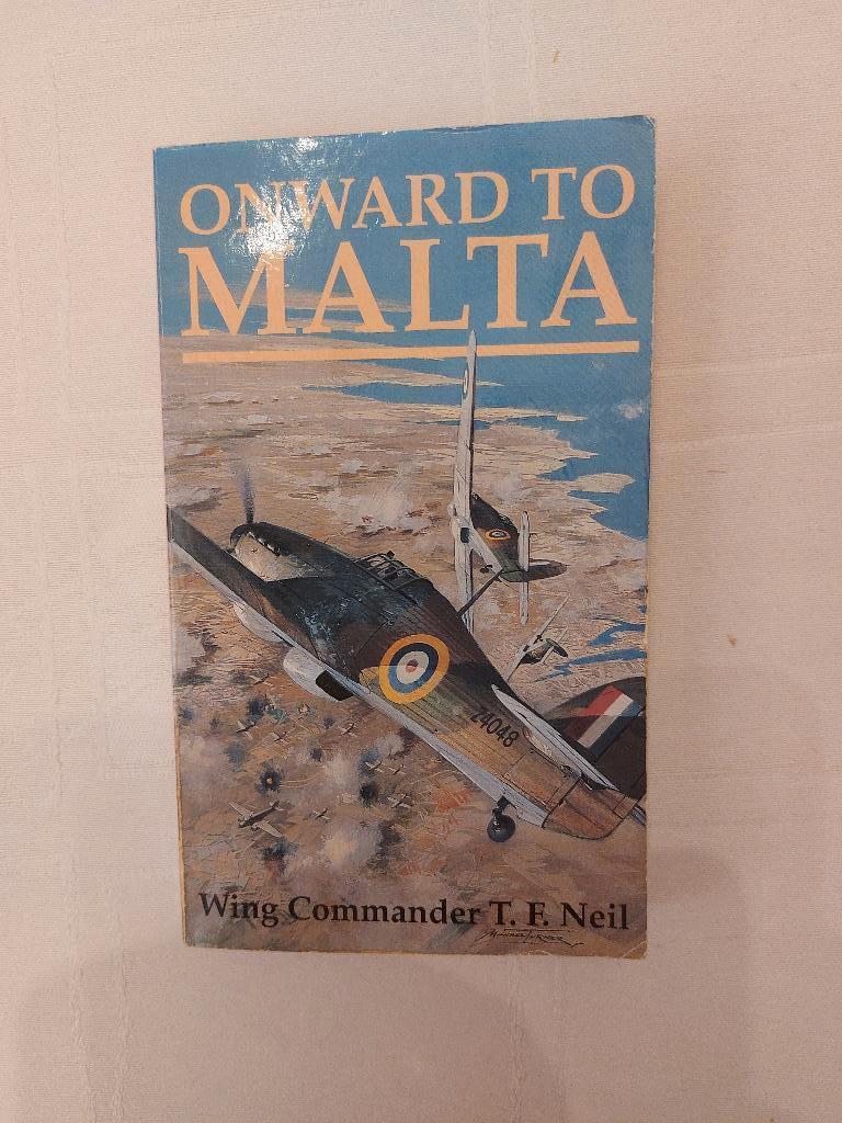 3 livres en anglais sur la Seconde Guerre mondiale à Malte, Enlèvement, Utilisé, Armée de l'air