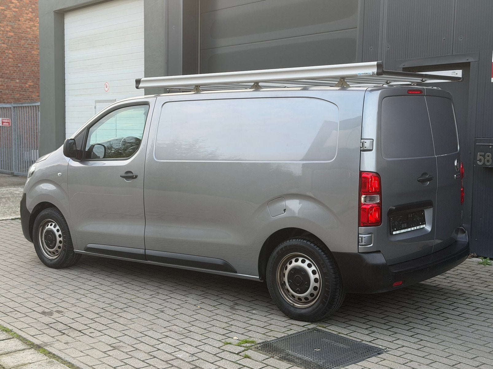 FIAT SCUDO 1.5HDI BJ2024 AIRCO NAVIGATIE CAMERA EURO6i FULL, Auto's, Stof, 4 cilinders, 2000 kg, 1500 cc