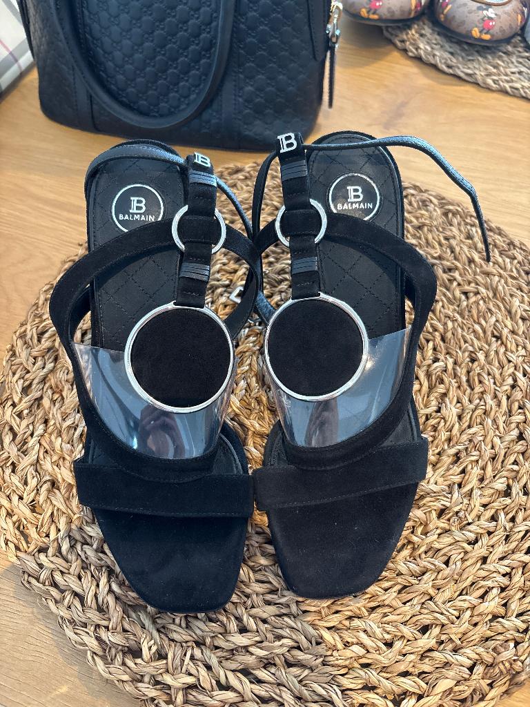 Hakken Balmain Maat 37, Kleding | Dames, Schoenen, Zwart, Ophalen of Verzenden, Schoenen met hoge hakken, Gedragen