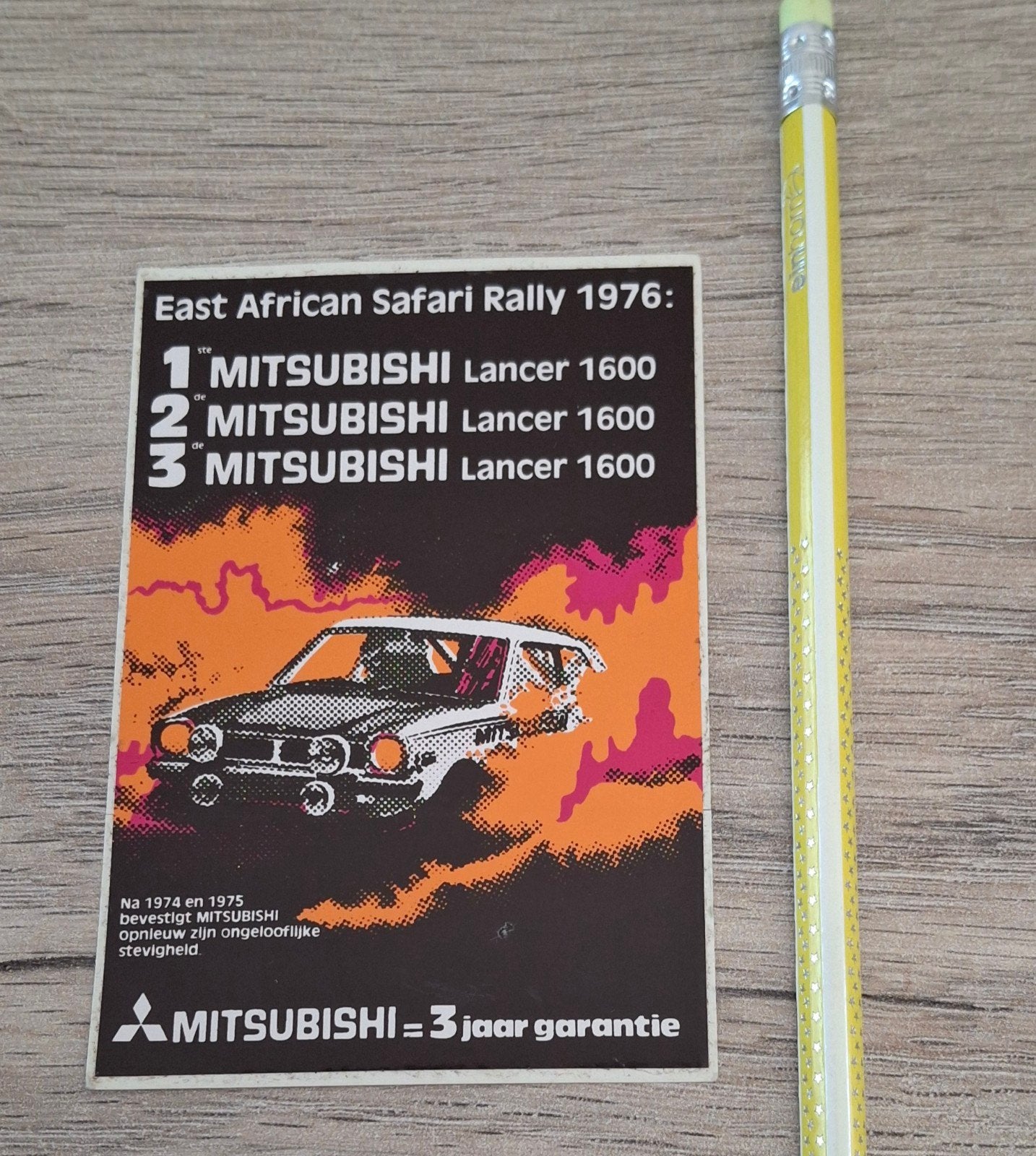 autocollant ancien de la marque Mitsubishi Safari Rally 1979, Enlèvement ou Envoi, Comme neuf, Voiture ou Moto