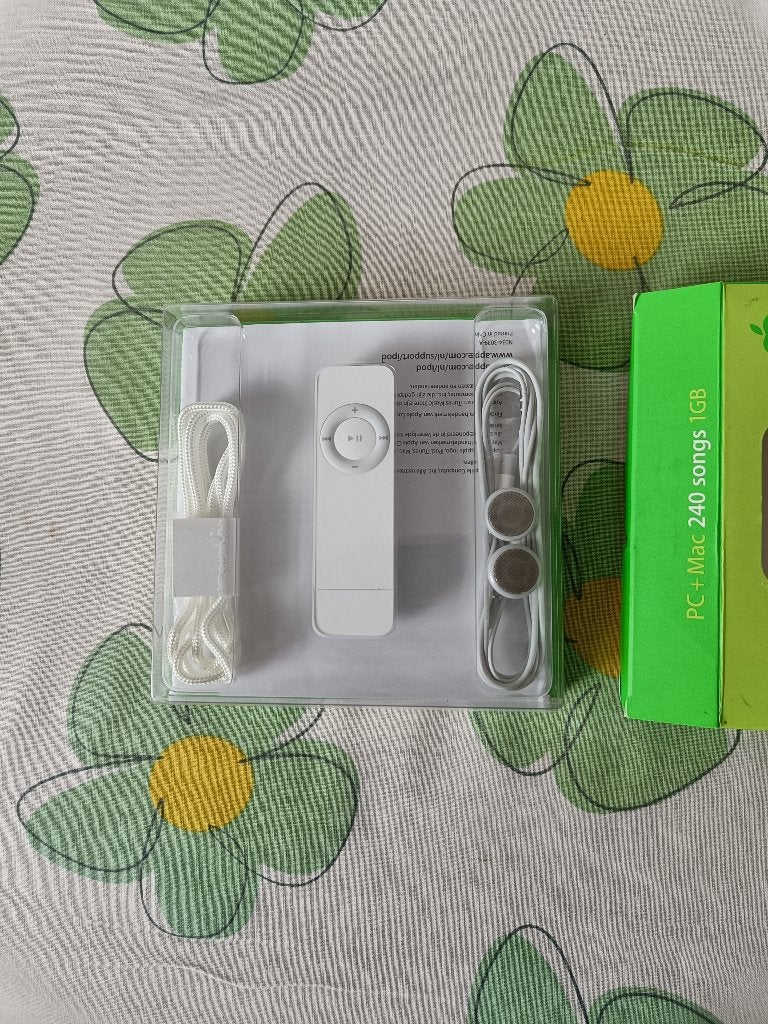 iPod Shuffle 1GB, TV, Hi-fi & Vidéo, Lecteurs Mp3 | Apple iPod, Neuf, Shuffle, Autres couleurs, Enlèvement