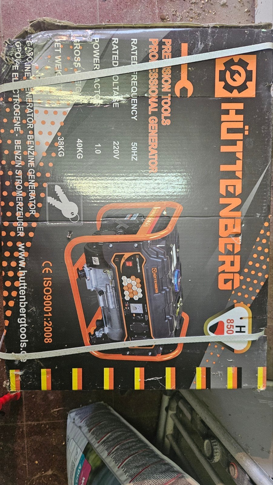 Groupe électrogène HÜTTENBERG – 8500 W
À vendre groupe élect, Bricolage & Construction, Neuf, 5 à 10 kVA, Démarrage électrique