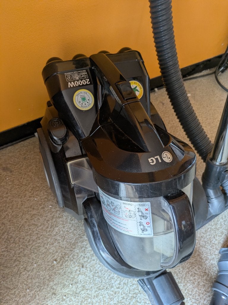 Stofzuiger LG, Electroménager, Réservoir, Utilisé, Convient aux sols durs, Autres marques