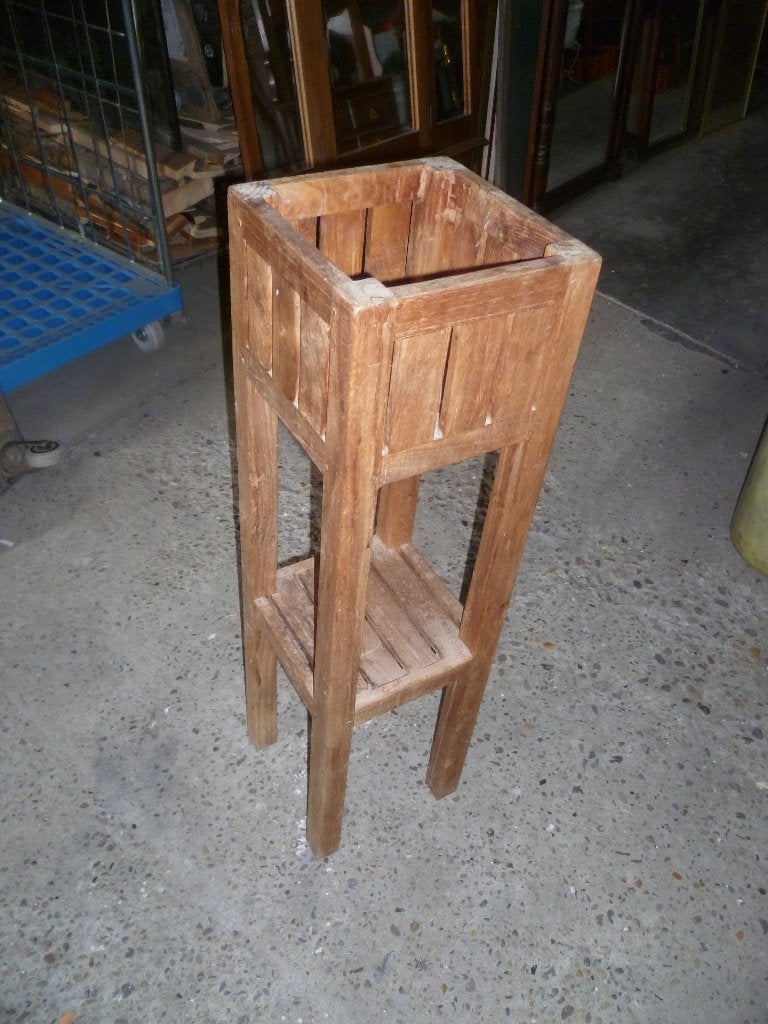 TEAK HOUTEN BLOEMPOTSTAANDER, Ophalen