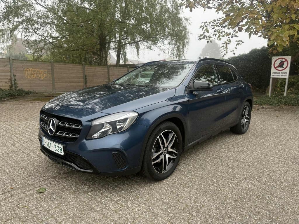 Mercedes GLA 220 d 4-Matic 7G-DCT, Auto's, Mercedes-Benz, Automaat, 4 cilinders, Blauw, Leder en Stof