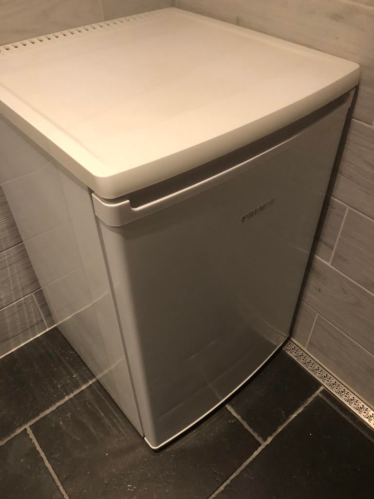 Petit frigo friac, Enlèvement, Utilisé