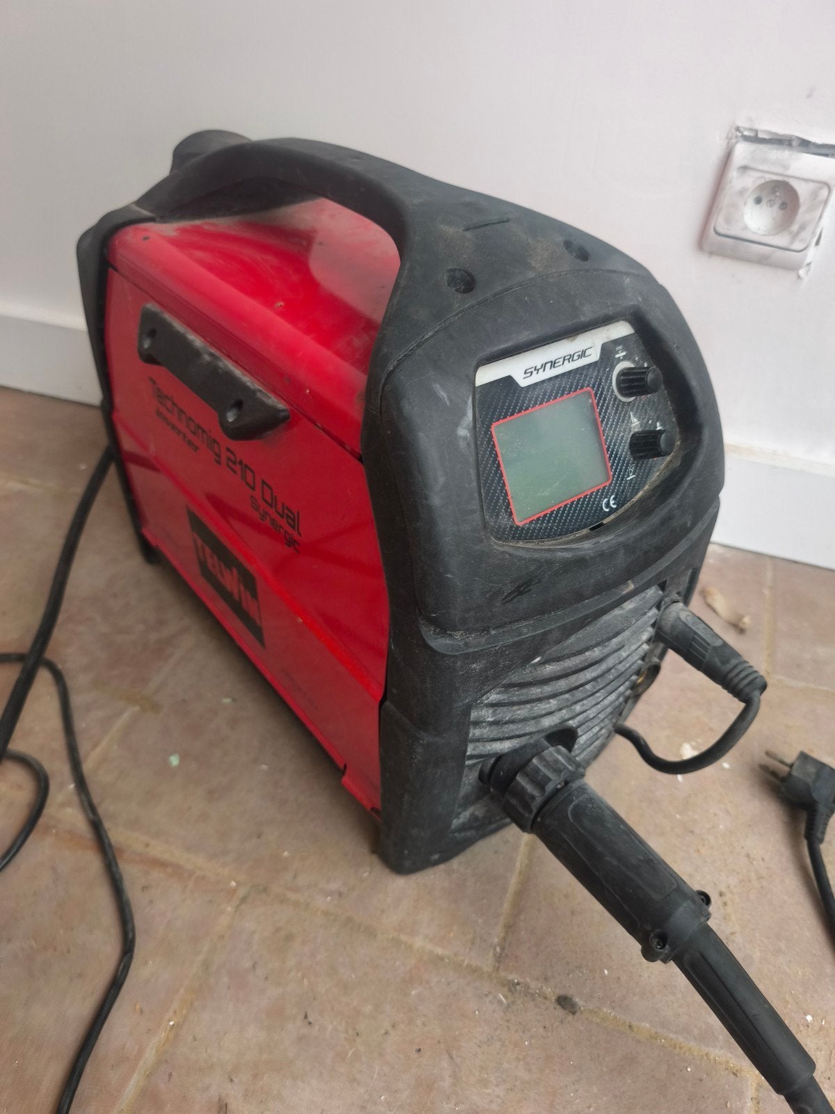 poste a souder semi automatique synergic + bouteille gaz, Ophalen, CO2