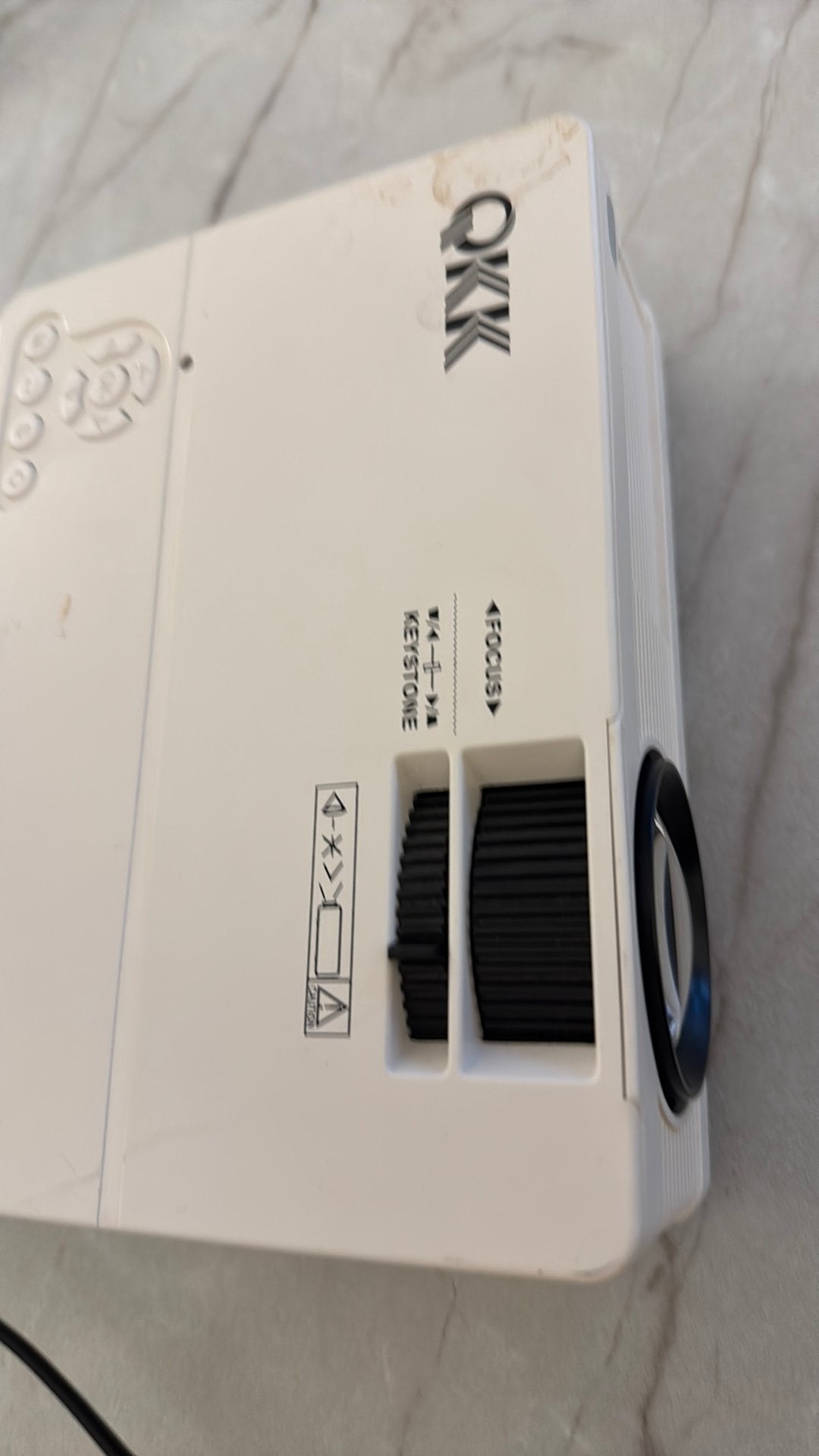 vidéoprojecteur QKK AK-81, Enlèvement, Comme neuf