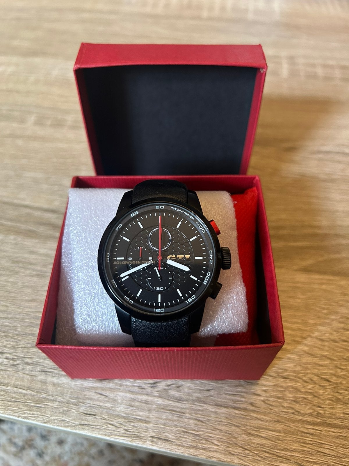 Montre Volkswagen ( GTI), Bijoux, Sacs & Beauté, Enlèvement, Comme neuf