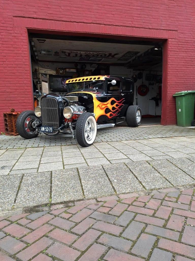 Ford 1930 rouge, Autos, Chevrolet, Cuir, Achat, Noir, 2 portes