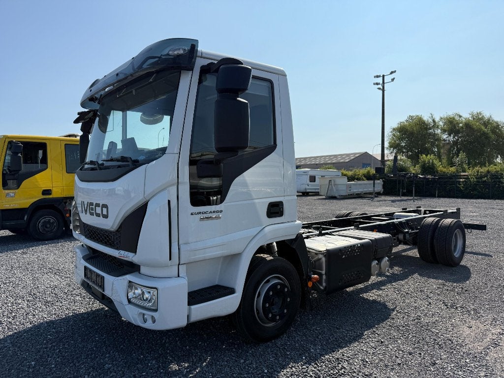 Iveco Eurocargo 120EL25 * 6 Cylindres *New Châssis Cab, Autos, Camions, Essai à domicile, Achat, Euro 6, Entreprise