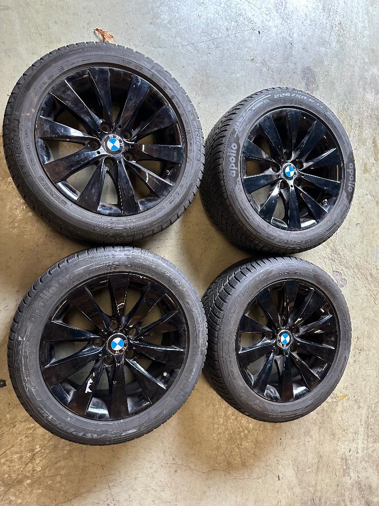 Bmw velgen met banden, Ophalen, 17 inch, Band(en), 225 mm