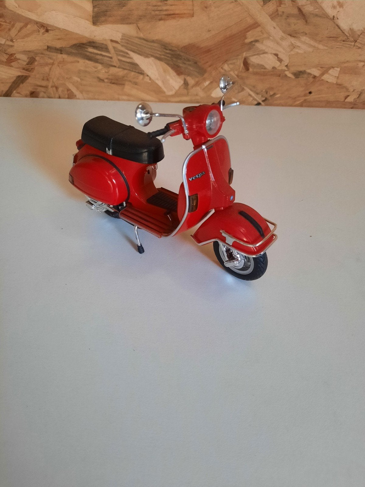modèle réduit Vespa PX, Enlèvement