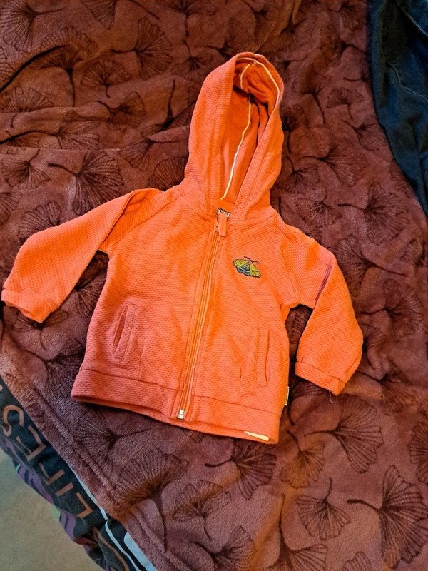 Koraal oranje trui met rits - maat 80, Kinderen en Baby's, Ophalen of Verzenden, Zo goed als nieuw, Meisje, Truitje of Vestje