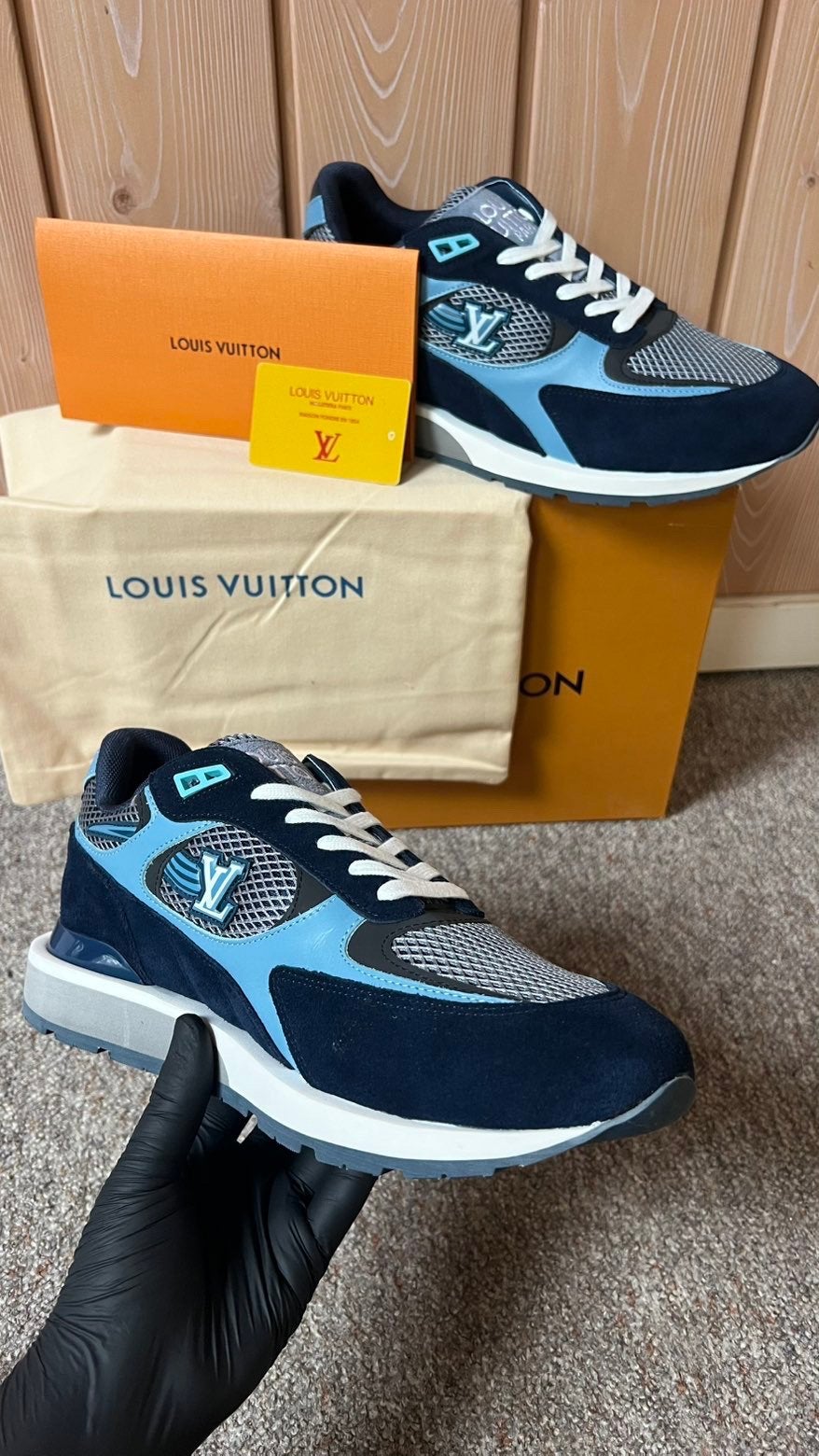 Louis Vuitton Run away, Kleding | Heren, Overige kleuren, Nieuw, Ophalen of Verzenden, Sneakers