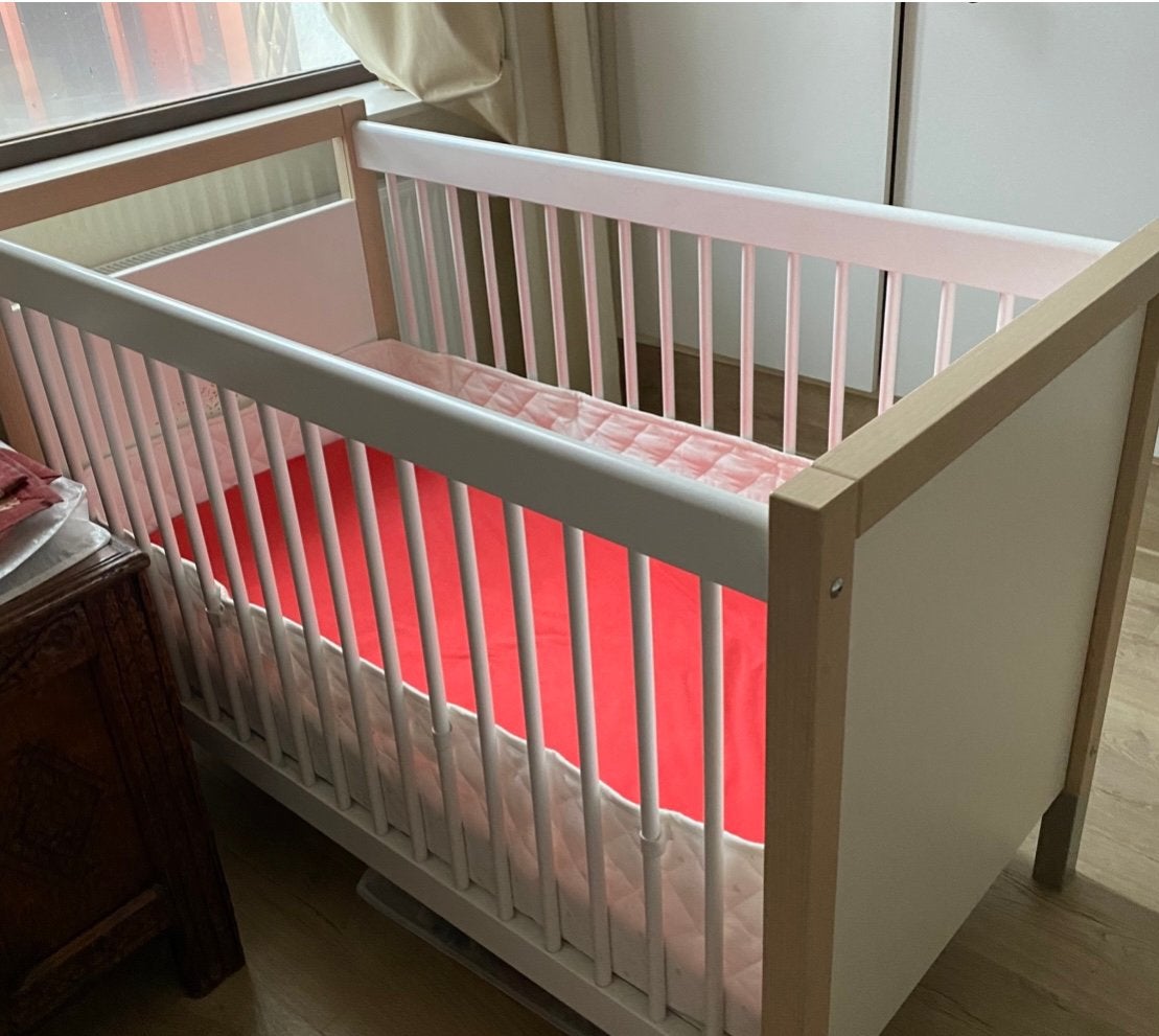 Baby/Kinderbedje met vlekkeloze aero sleep matras, Enlèvement, Utilisé