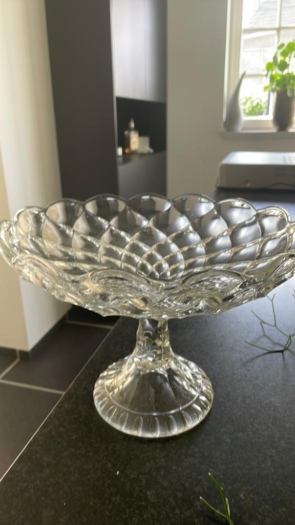 Glazen vintage fruitschaal van geperst glas, Ophalen, Gebruikt