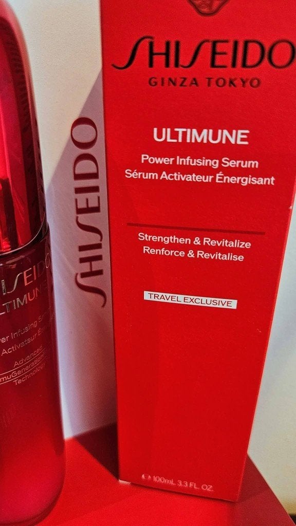 Shiseido Ultimune Power Infusing Serum 100 ml ( NIEUW ), Ophalen of Verzenden, Nieuw, Gehele gezicht, Verzorging