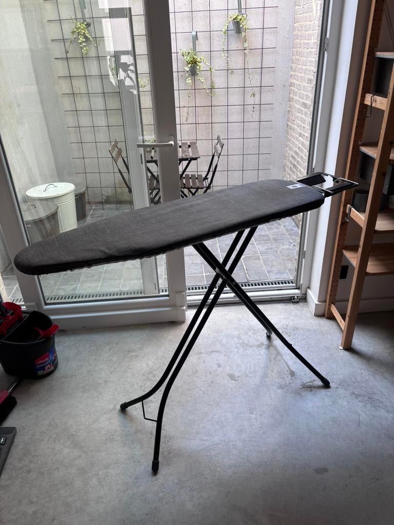 Planche à repasser Brabantia, Electroménager, Enlèvement, Comme neuf