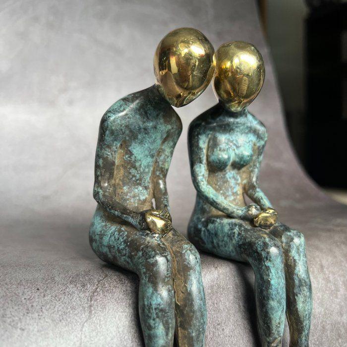 Bronzen beeldje - Zittend koppel, Ophalen of Verzenden, Nieuw