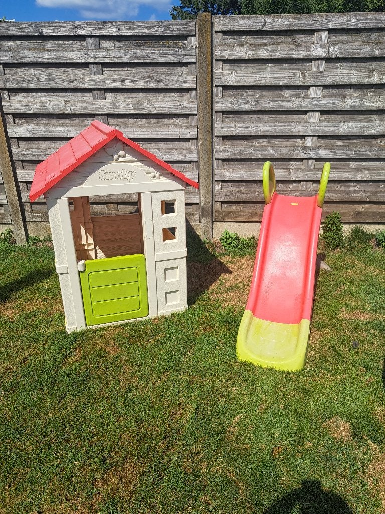 Speelhuisje + glijbaan, Enlèvement, Comme neuf, Toboggan