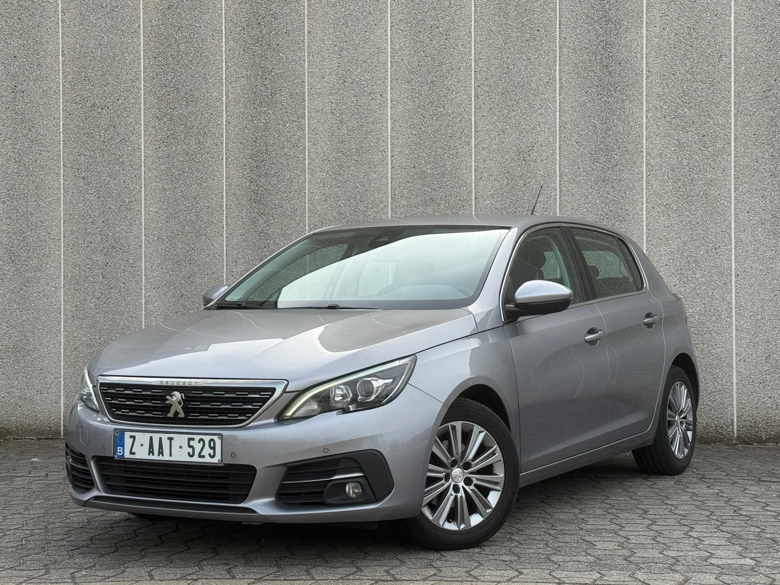 Peugeot 308 1.6 HDI/ BOITE AUTO/CARPLAY... ANNÉE 2018 -LED, Argent ou Gris, Achat, Phares entièrement LED, Euro 6