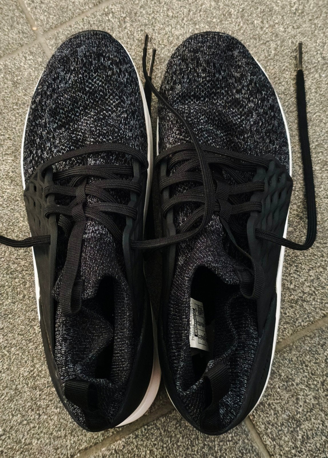 Schoenen, Enlèvement