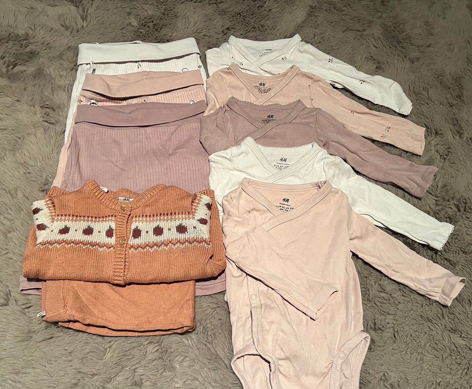 babysetjes H&M, Enfants & Bébés, Vêtements de bébé | Packs de vêtements pour bébés, Enlèvement, Utilisé, Taille 62