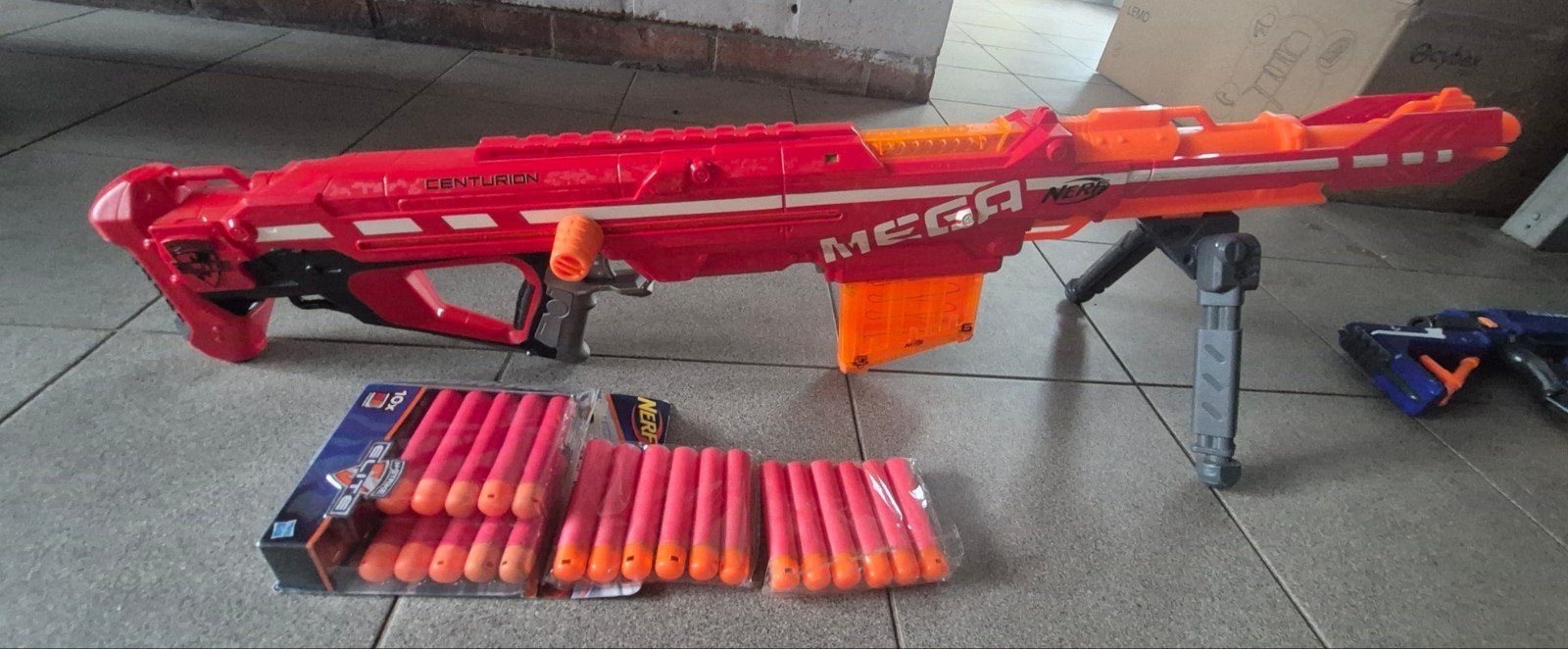 Pistolet Nerf grand, Enlèvement