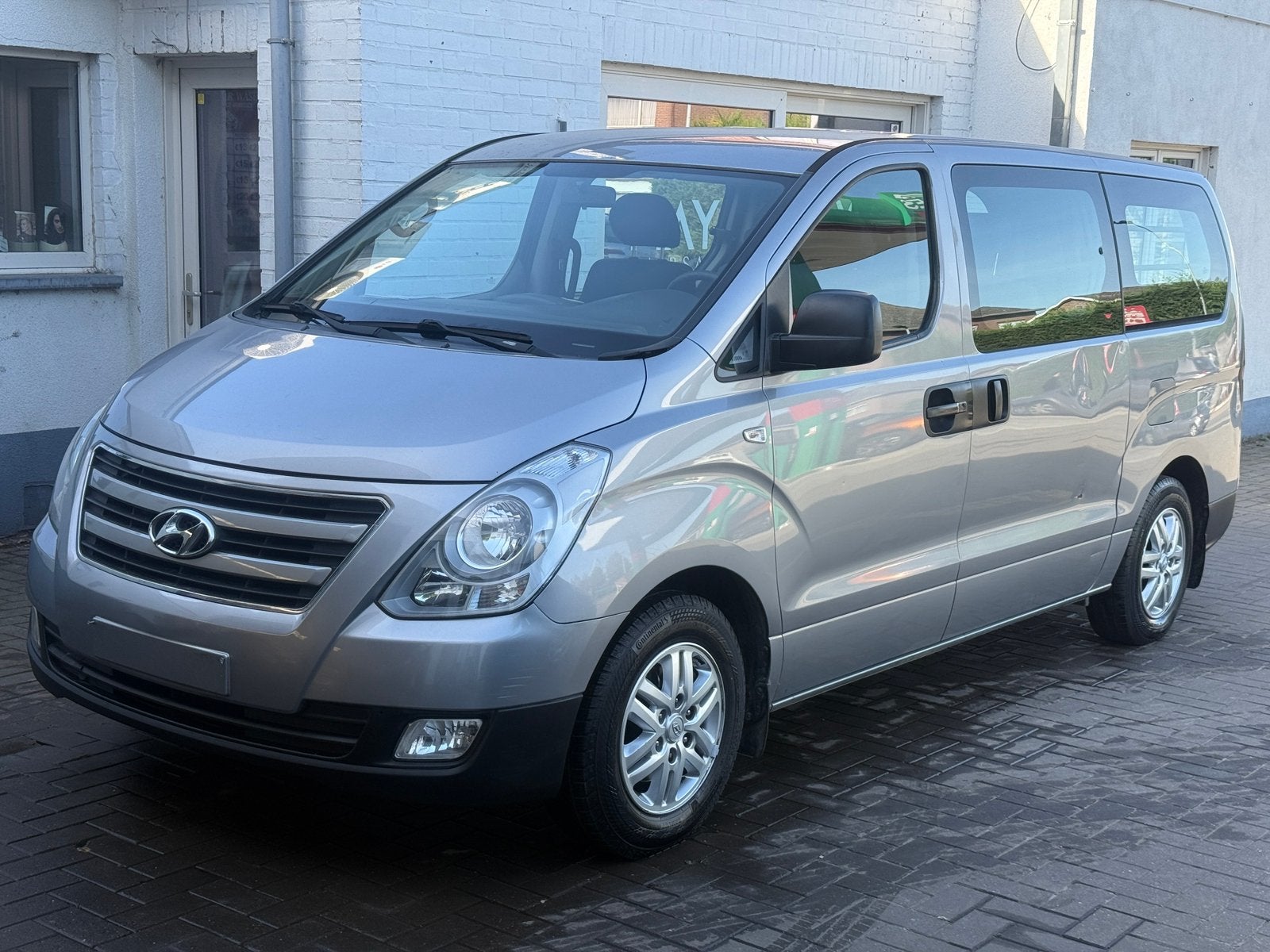 Hyundai H1 2.5d Airco Navi Camera 5 Plaats, Achat, Entreprise, Boîte manuelle, https://public.car-pass.be/vhr/f4d8f86e-f189-42cc-9fb3-779d418e9e21