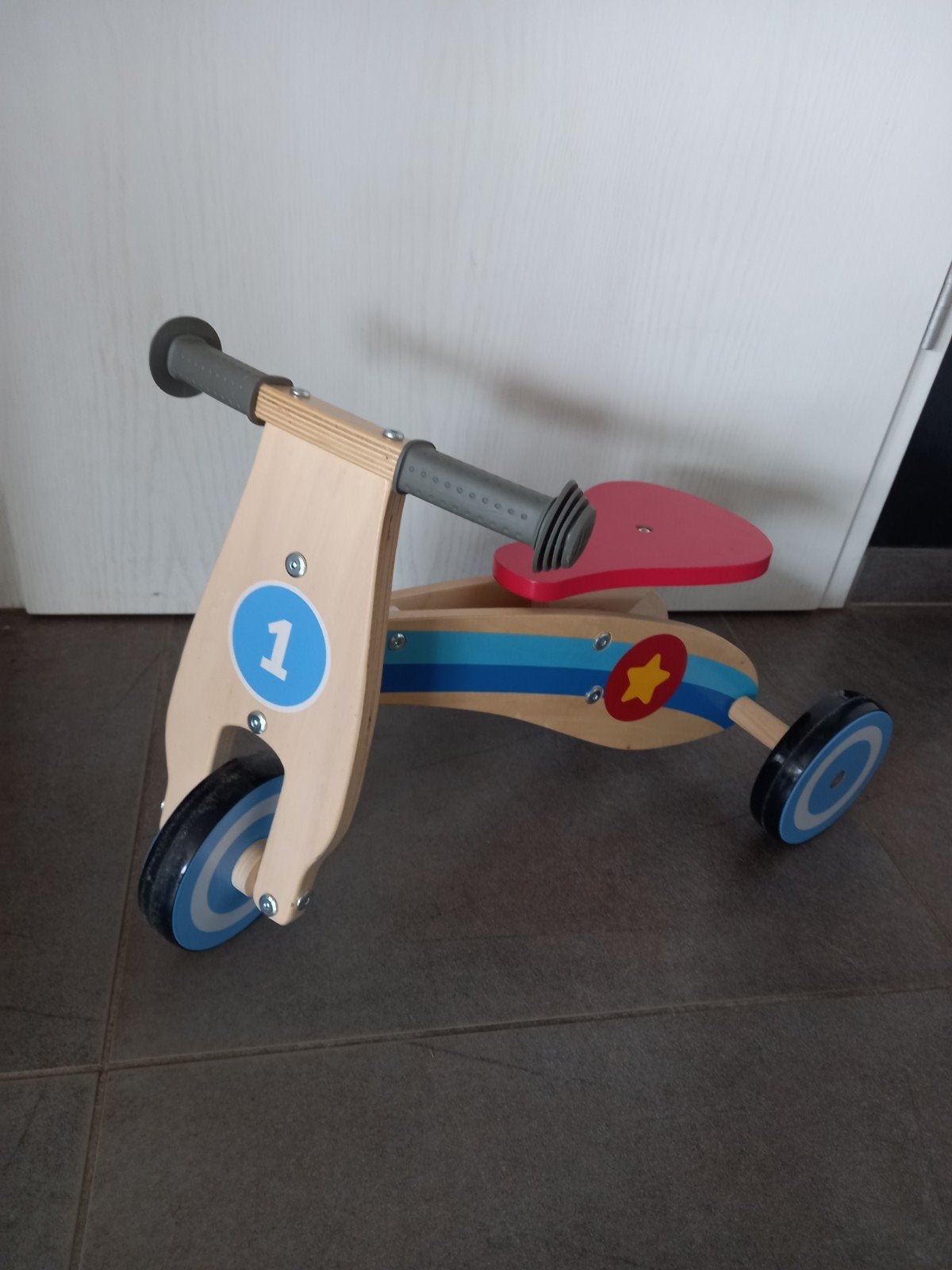 Loopfietsje met 3 wielen nr. 1 Playtive, Ophalen of Verzenden, Loopfiets