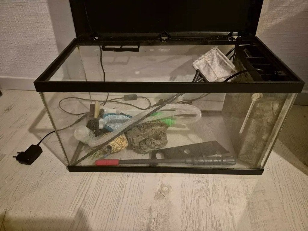 Aquarium et accessoires nettoyage, Enlèvement, Chauffage, Utilisé, Aquarium vide