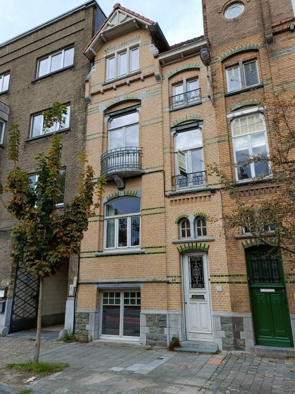 Karaktervolle woning, praktijkruimte, stadstuin, dakterras,, Immo, Maisons à vendre, Gand, Jusqu'à 200 m², Maison 2 façades, C
