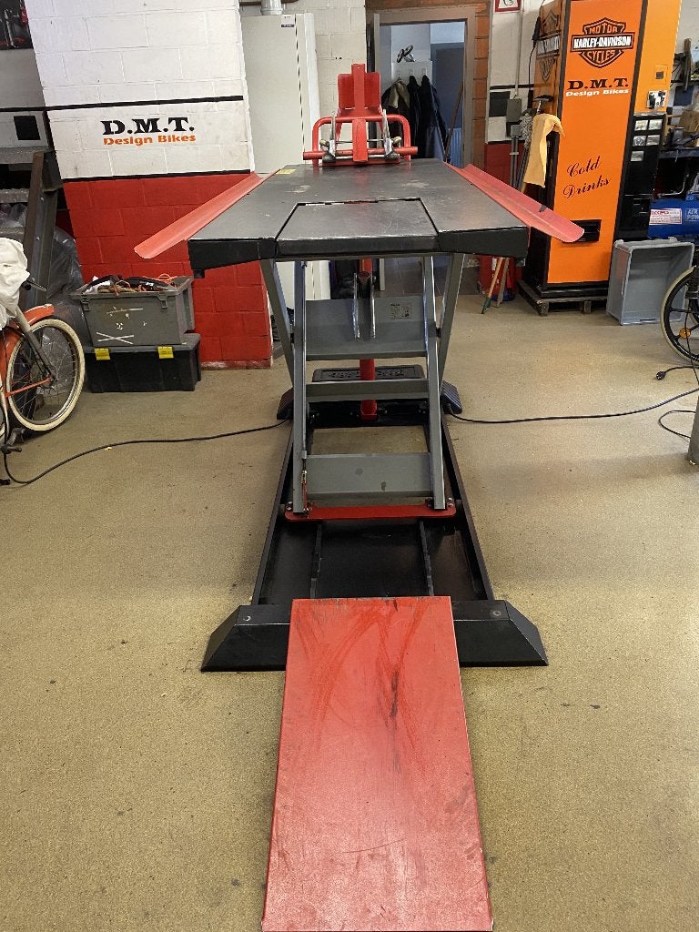 Professionele motorlift van "Bike-lift", Ophalen