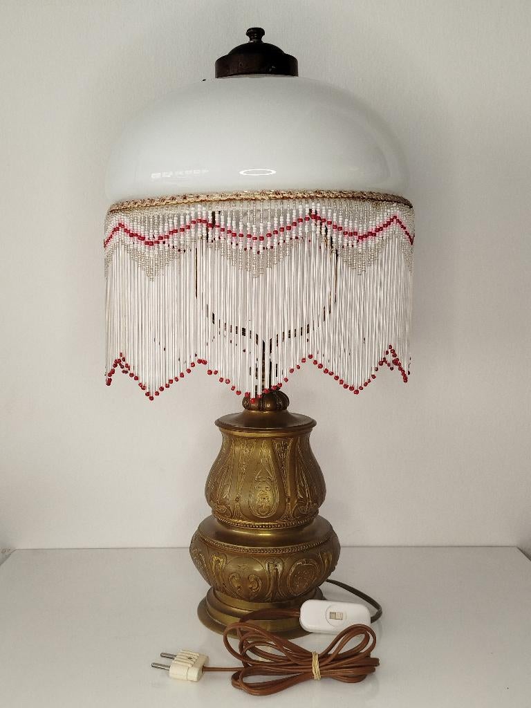 Vintage Franse Boudoirlamp-messing voet/kap melkglas+pegels, 50 tot 75 cm, Ophalen of Verzenden, Zo goed als nieuw, Glas