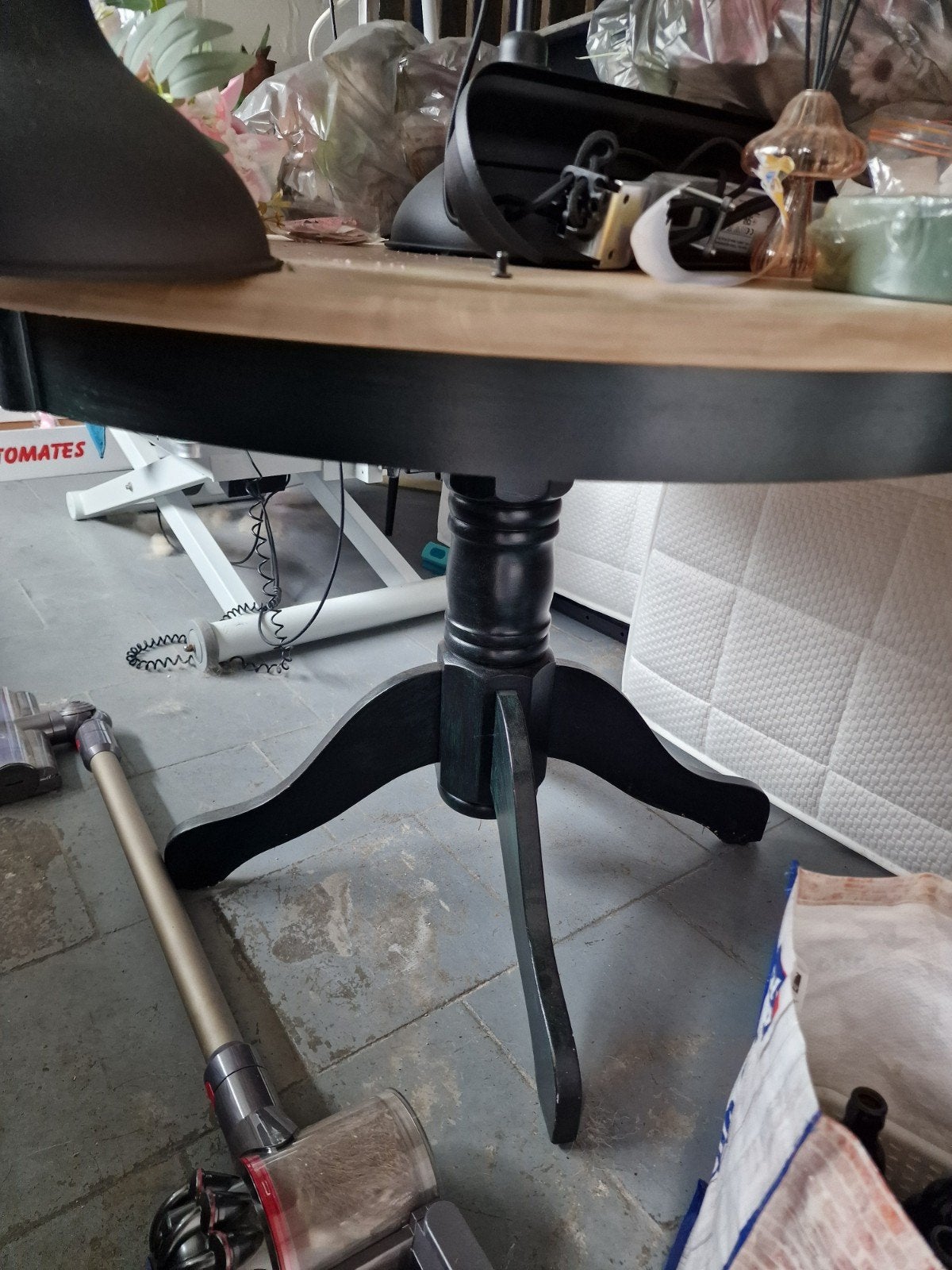 Ronde tafel met 4 stoelen, Ophalen