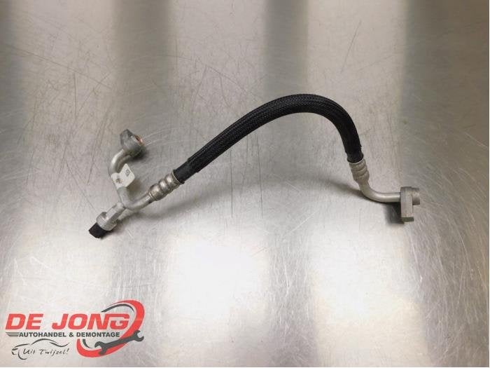 Tuyau clim d'un Ford Kuga, -, 3 mois de garantie, -, -