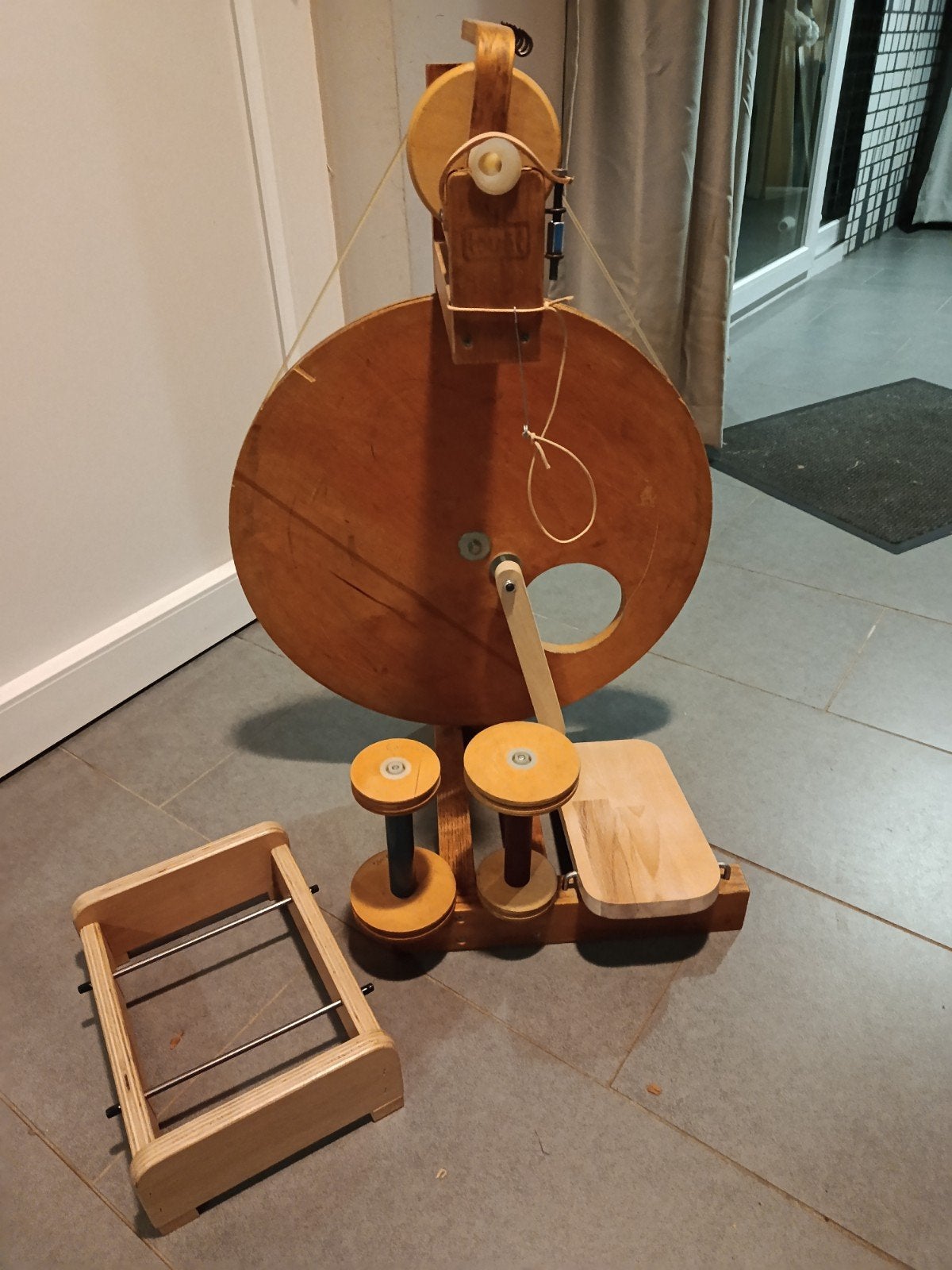 Louet spinnewiel S10, Hobby en Vrije tijd, Ophalen, Spinnewiel