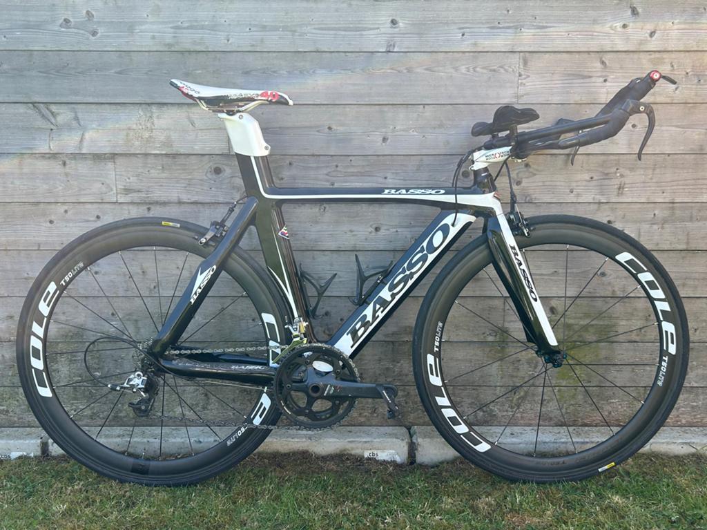 Tijdritfiets BASSO, compleet & in voortreffelijke staat, Gebruikt, Carbon, Velgrem, Meer dan 20 versnellingen