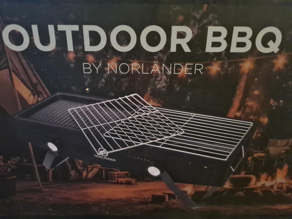 Norländer Outdoor BBQ, houtskool met grill, Tuin en Terras, Ophalen, Nieuw, Norländer, Met accessoires