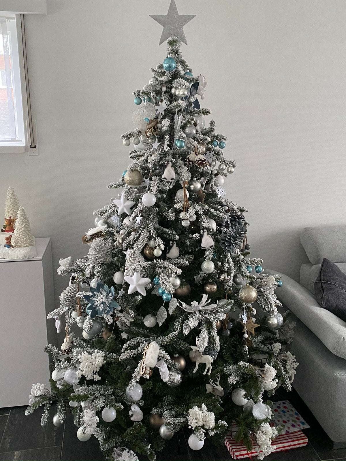 Volledig aangeklede kerstboom, Ophalen, Zo goed als nieuw