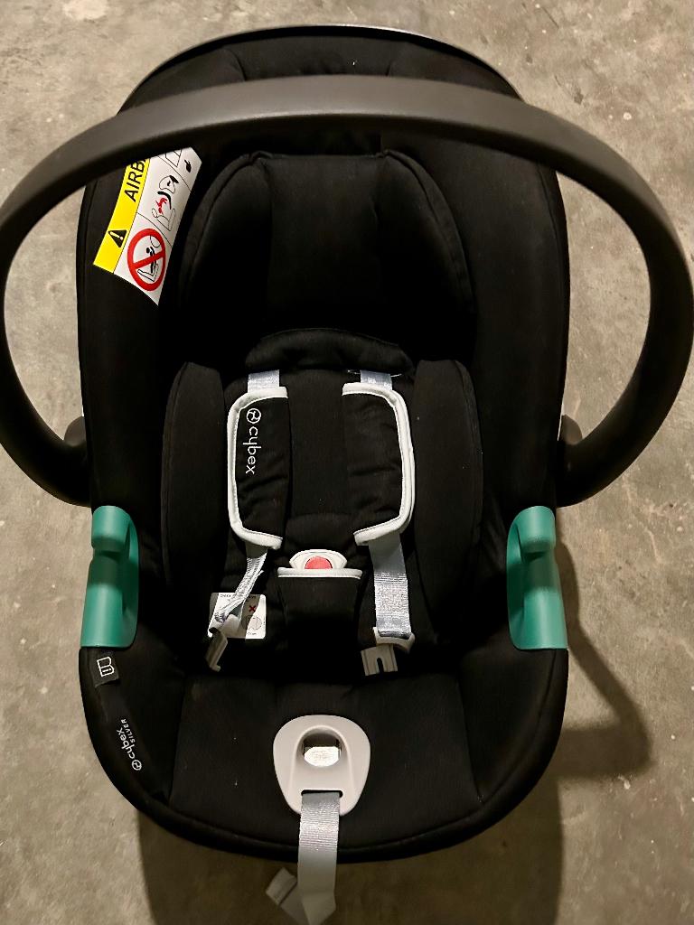 Cybex aton, Autogordel of Isofix, 0 t/m 18 kg, Verstelbare rugleuning, Zo goed als nieuw