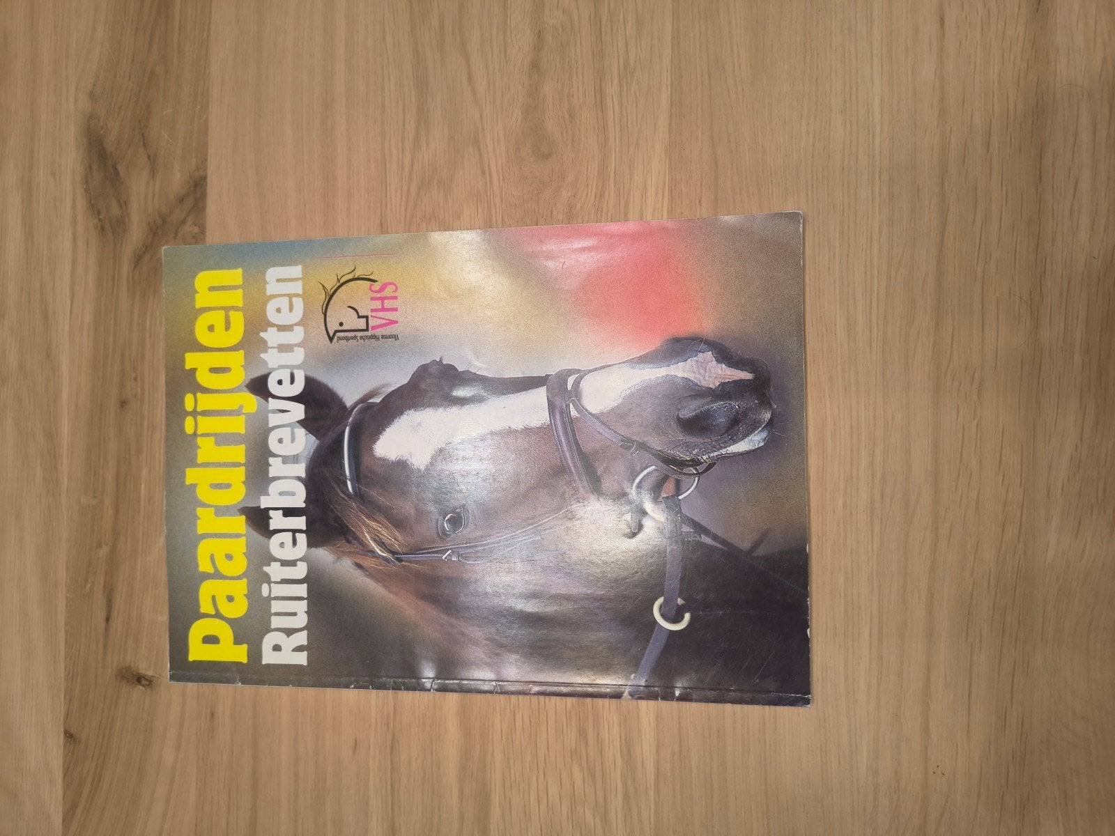 Paardrijden – Ruiterbrevetten VHS | Handboek paardrijden, Livres, Animaux & Animaux domestiques, Enlèvement, Utilisé
