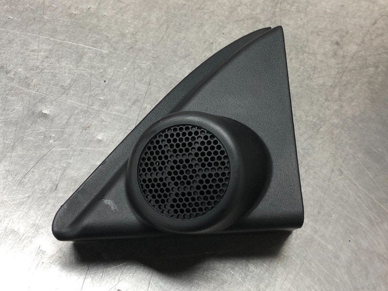 HAUT PARLEUR / ENCEINTE Toyota Auris Touring Sports (E18), Autos : Pièces & Accessoires, Kundenbetreuung@toyota.de, Toyota, Utilisé