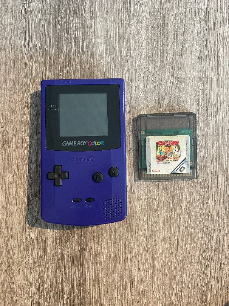 Paarse Nintendo Game Boy Color met Tom & Jerry spelletje, Games en Spelcomputers, Spelcomputers | Nintendo Game Boy, Ophalen of Verzenden