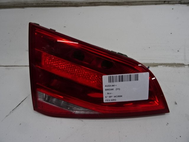 ACHTERLICHT LINKS Audi A4 Avant (B9) (01-2015/10-2019), Auto-onderdelen, Gebruikt, Audi