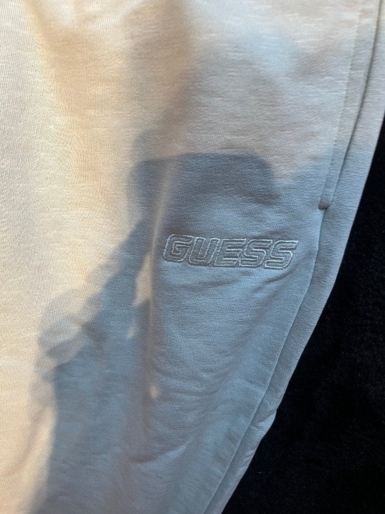 zachtblauwe joggingbroek Guess Medium, Maat 38/40 (M), Guess, Blauw, Nieuw