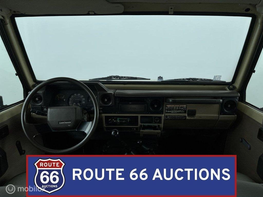 Toyota Land Cruiser | 1987 | Route 66 Auctions, Autos, Achat, Entreprise, Boîte manuelle, Autre carrosserie