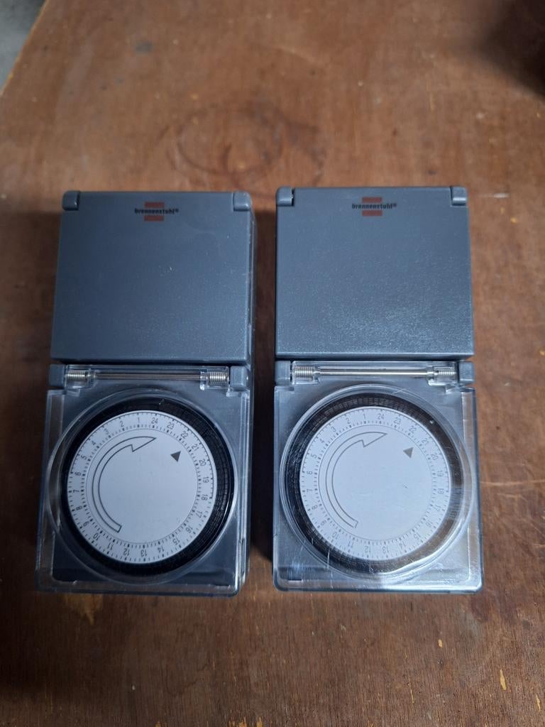 Stopcontact met timer Tuin 2x, Tuin en Terras, Tuinstekers, Ophalen